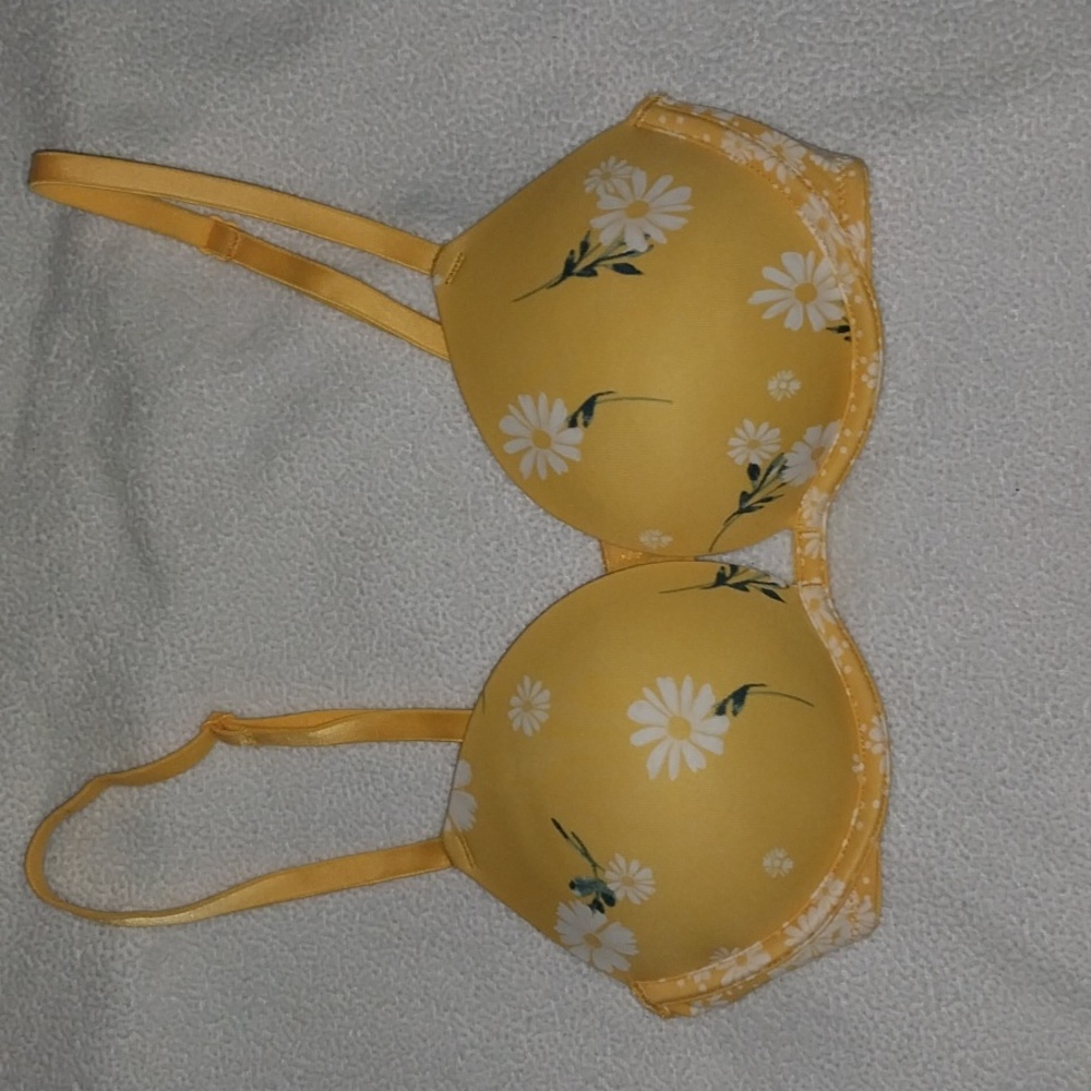 PINK push-up bra